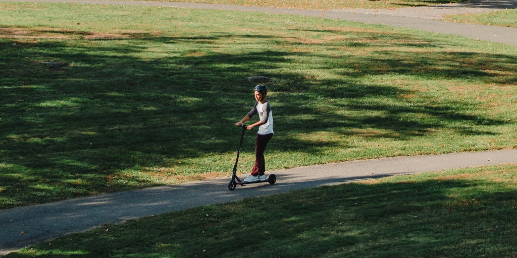 Enjoy heading outside on Hover-1’s Highlander electric scooter at $240, more in New Green Deals