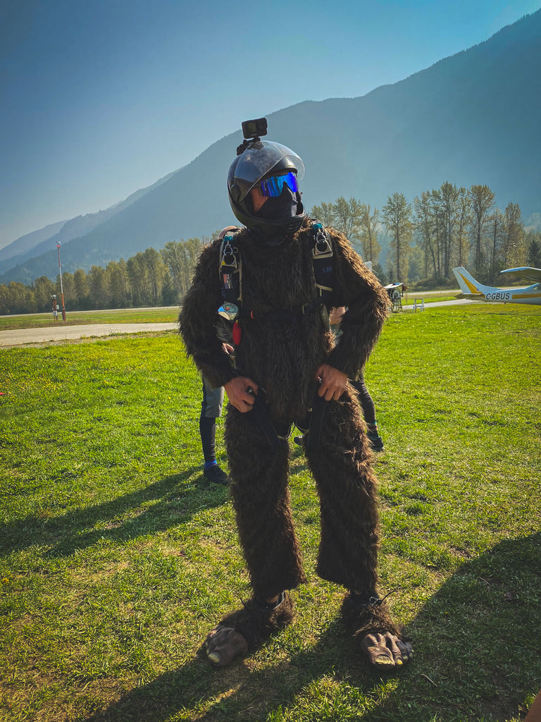 GEOFF GULEVICH
THE SASQUATCH CHRONICLES
GOPRO CREATOR SUMMIT



I had four days to travel British Columbia, with four friends. We travelled to Williams Lake, Kamloops, Pemberton and the Sea to Sky corridor. It was the best trip of the...