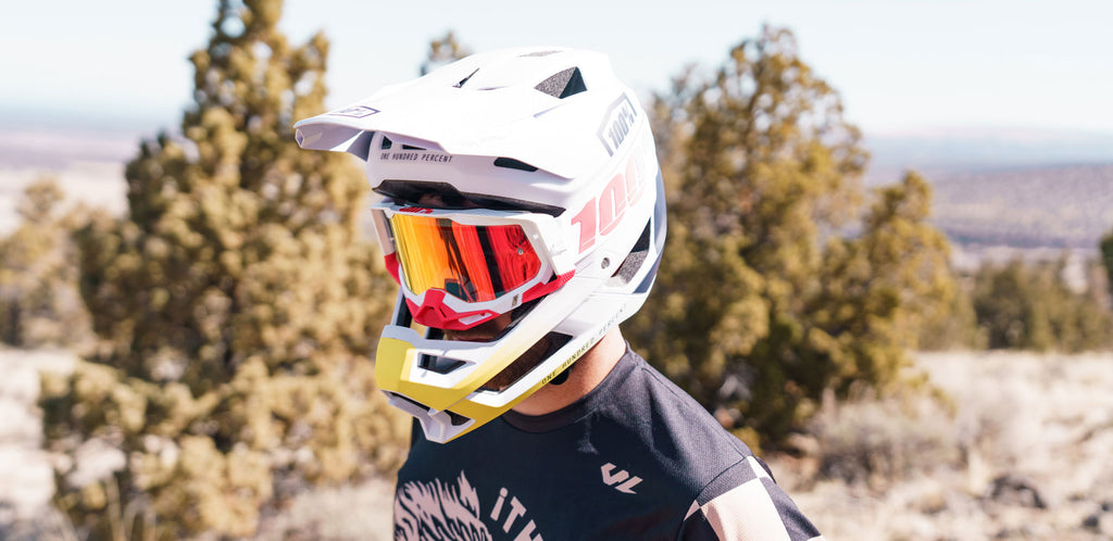 Review: 100% Trajecta Helmet & Racecraft2 Goggle