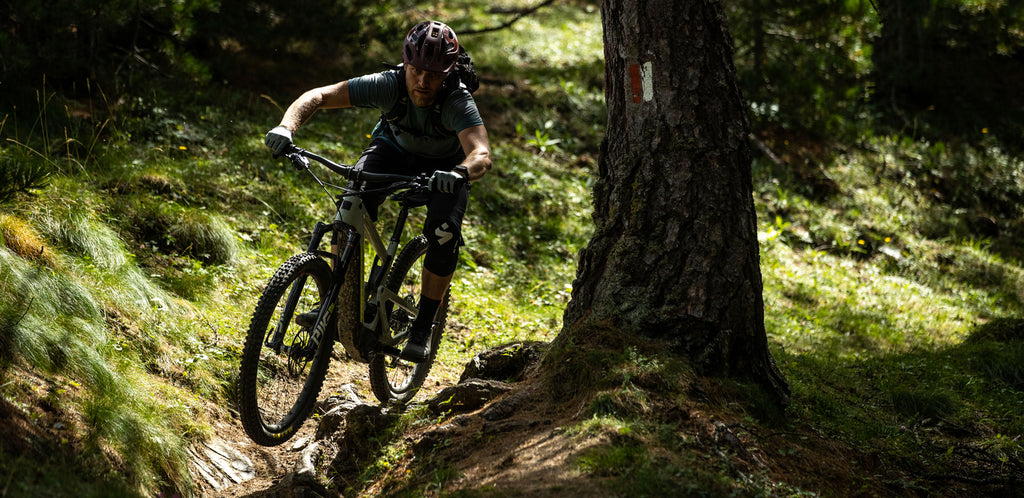 SANTA CRUZ BICYCLES
New Heckler EP8 and MX Models Available



The Heckler is about expanding your own trail map – accessing previously unreachable trails, unlocking less-used trails and doing so independently. The full carbon frame and...