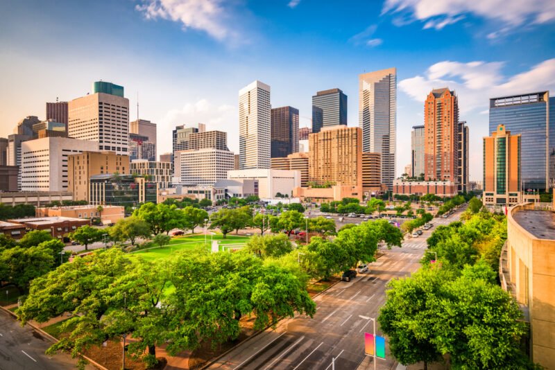 Things You MUST Do In Houston Before Summer Ends!