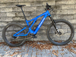 Into the rivers and through the woods: Specialized’s e-mountain bike